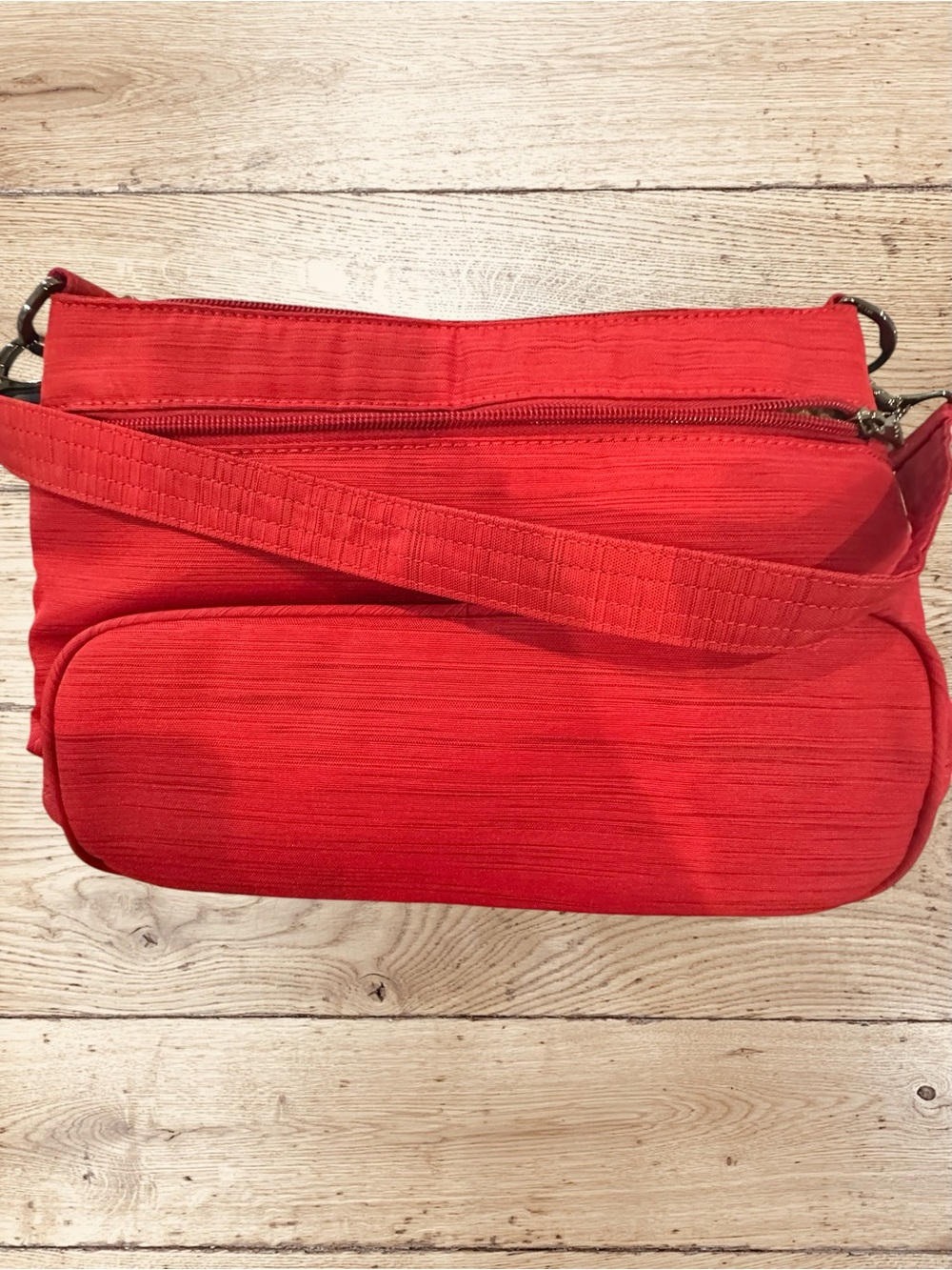 Lug Samba Bag. Never Carried. Brand new! - Picture 5 of 8